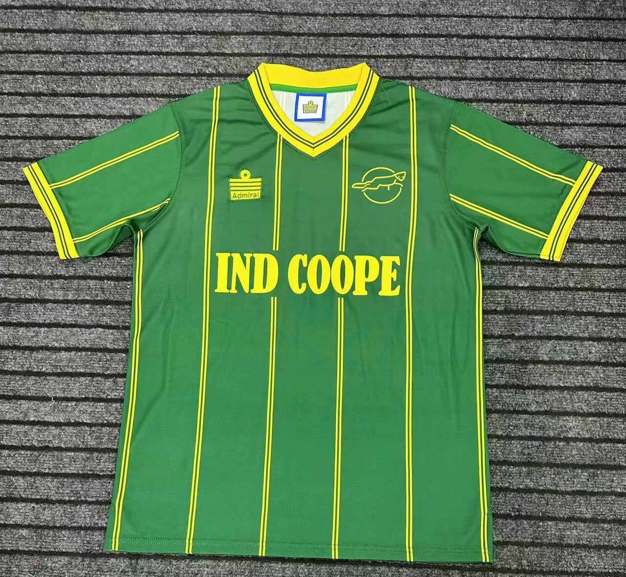 Camisola Secundária Leicester 1984