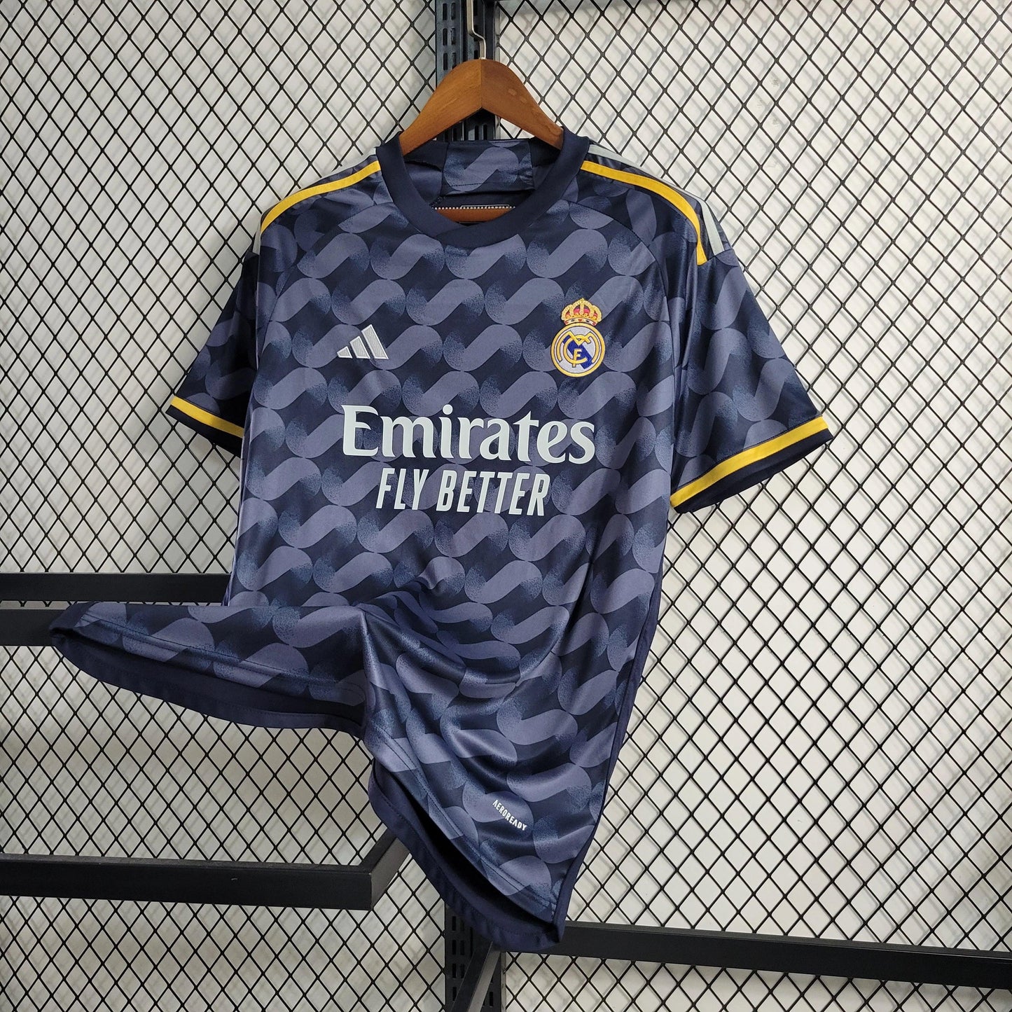 Camisola Secundária Real Madrid 2023/24