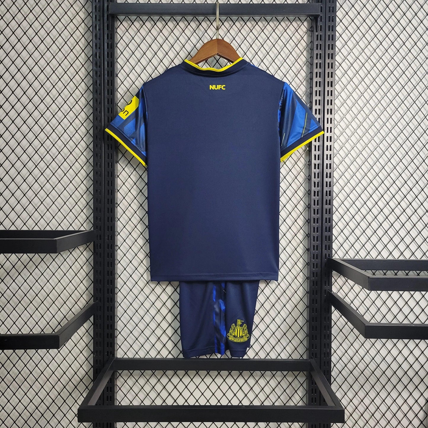Kit Criança Blue Newcastle 2023/24