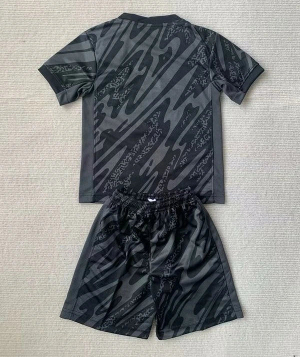 Kit Criança GK Black Portugal 2024