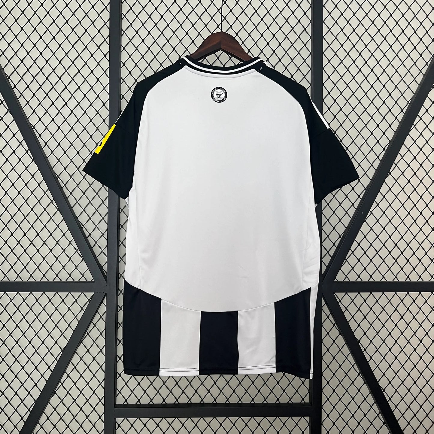 Camisola Principal Newcastle 2024/25