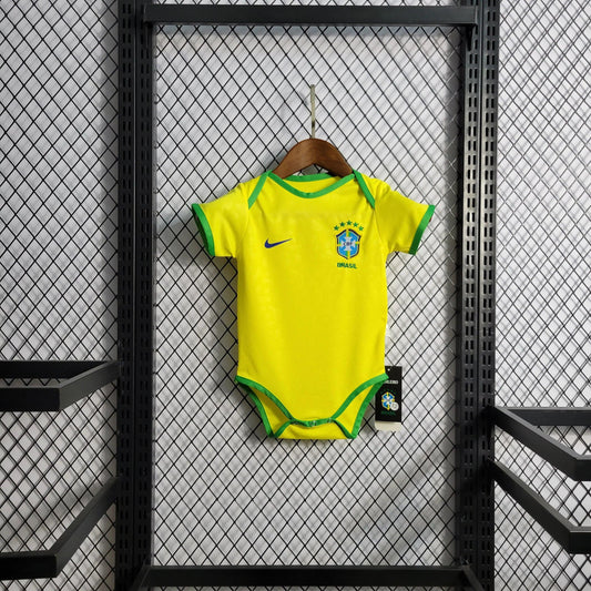 Bebé Brasil Principal 2022/23