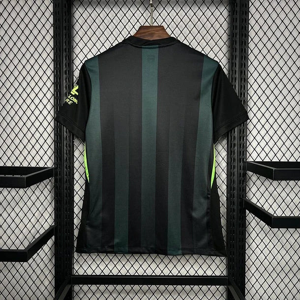 Camisola secundária Wolfsburg 2024/25