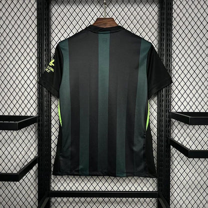Camisola secundária Wolfsburg 2024/25