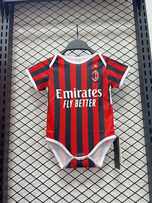 Bebé Principal AC Milan 2024/25