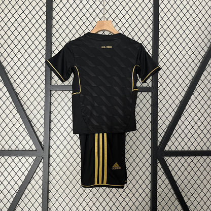 Kit Criança Secundária Real Madrid 2011/12
